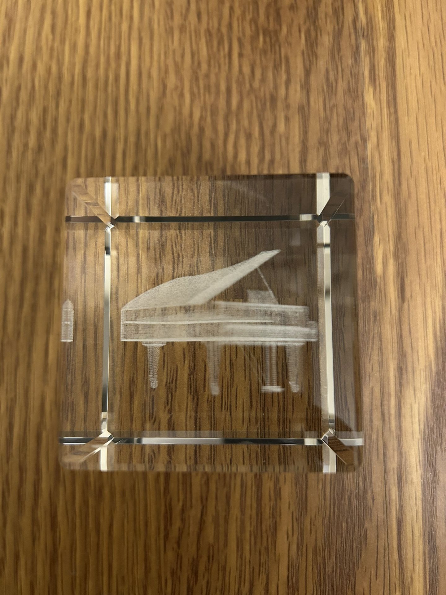 3D Grand Piano Crystal Cube