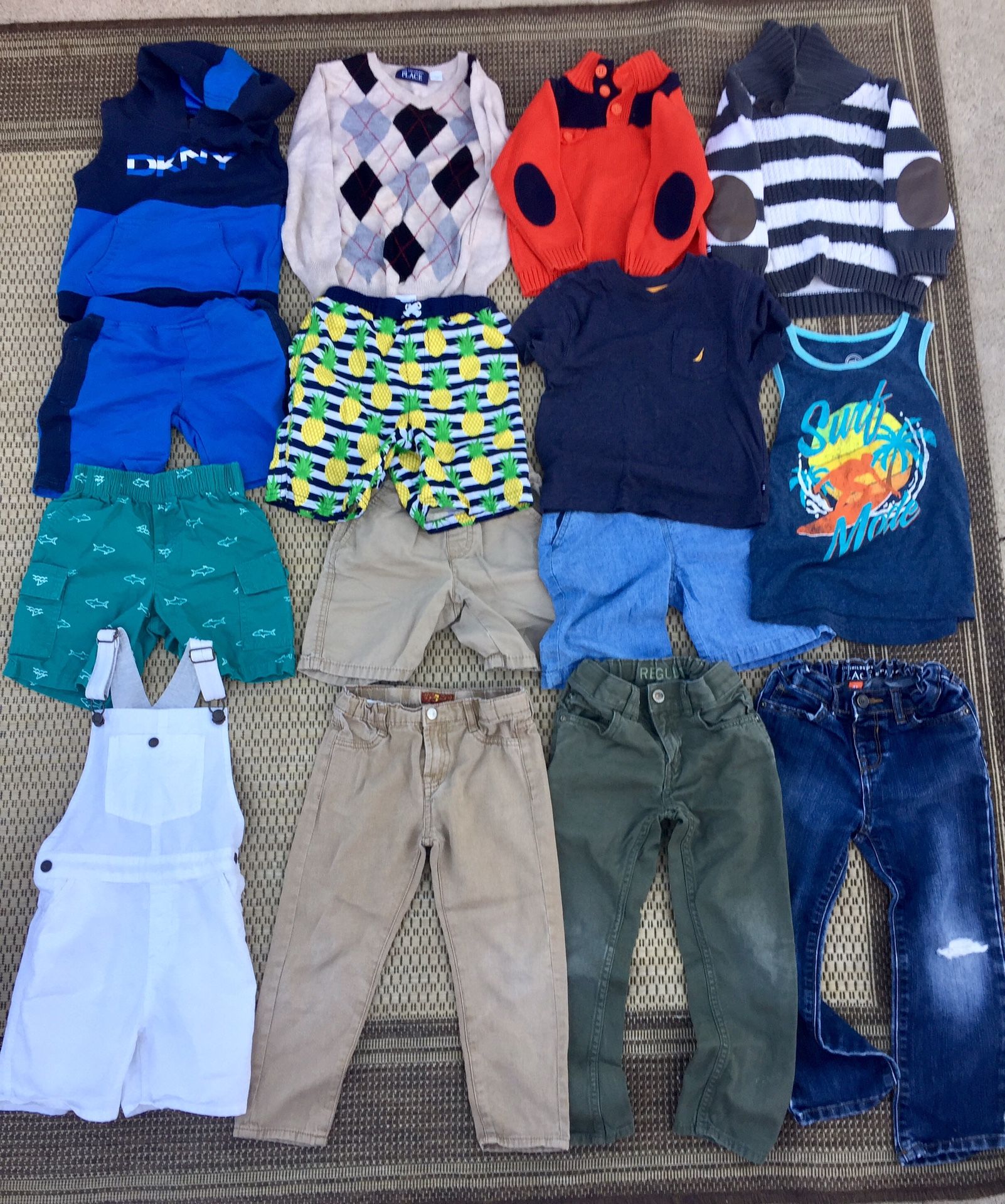 Kids clothes Lot