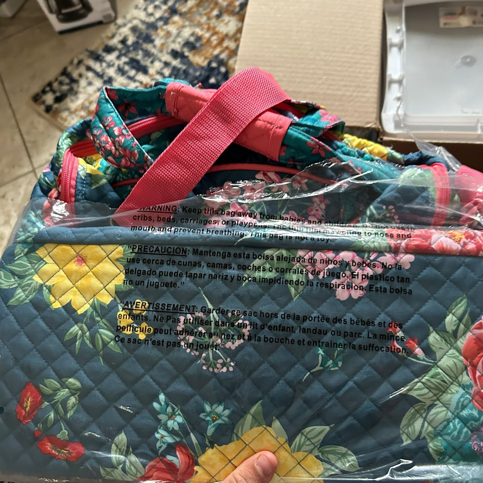 The Pioneer Woman Fancy Flourish Quilted Fabric Weekender Bag for Sale in Nesconset NY OfferUp