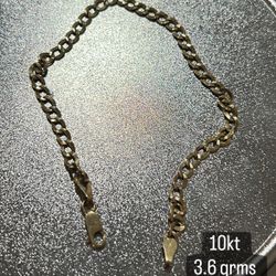 10kt Yellow Gold Bracelet  