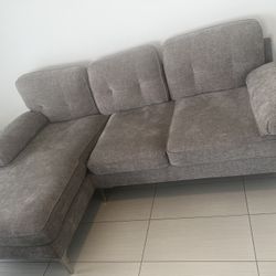 Sofa/Couch Gray