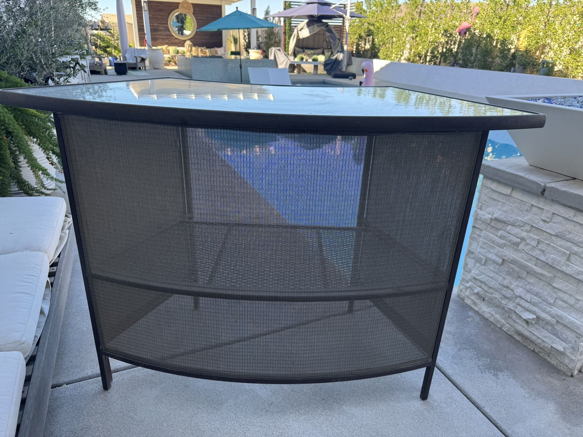 Outdoor Pool/Patio/Backyard Bar