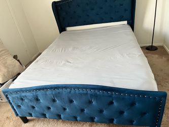Queen bed