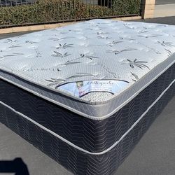 Queen Ortho Bamboo Pillow Top Mattress!