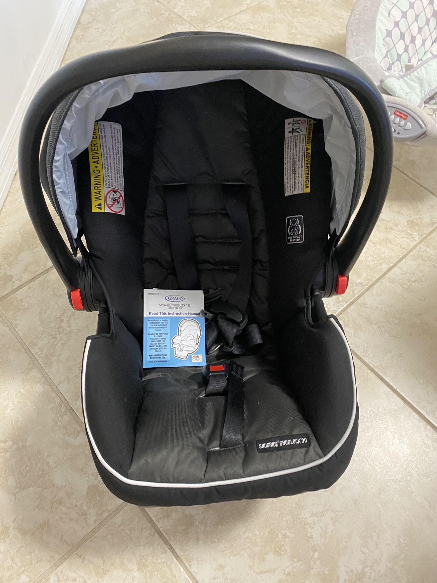 Car seat, a bouncer and a chair for $150