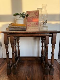 Antique Vintage Nesting Tables