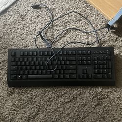 Razer CYNOSA V2 Keyboard 