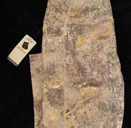 NEW Super Beautiful Luxury pink gold active yoga pants