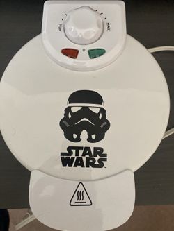 Storm Trooper Waffle Maker