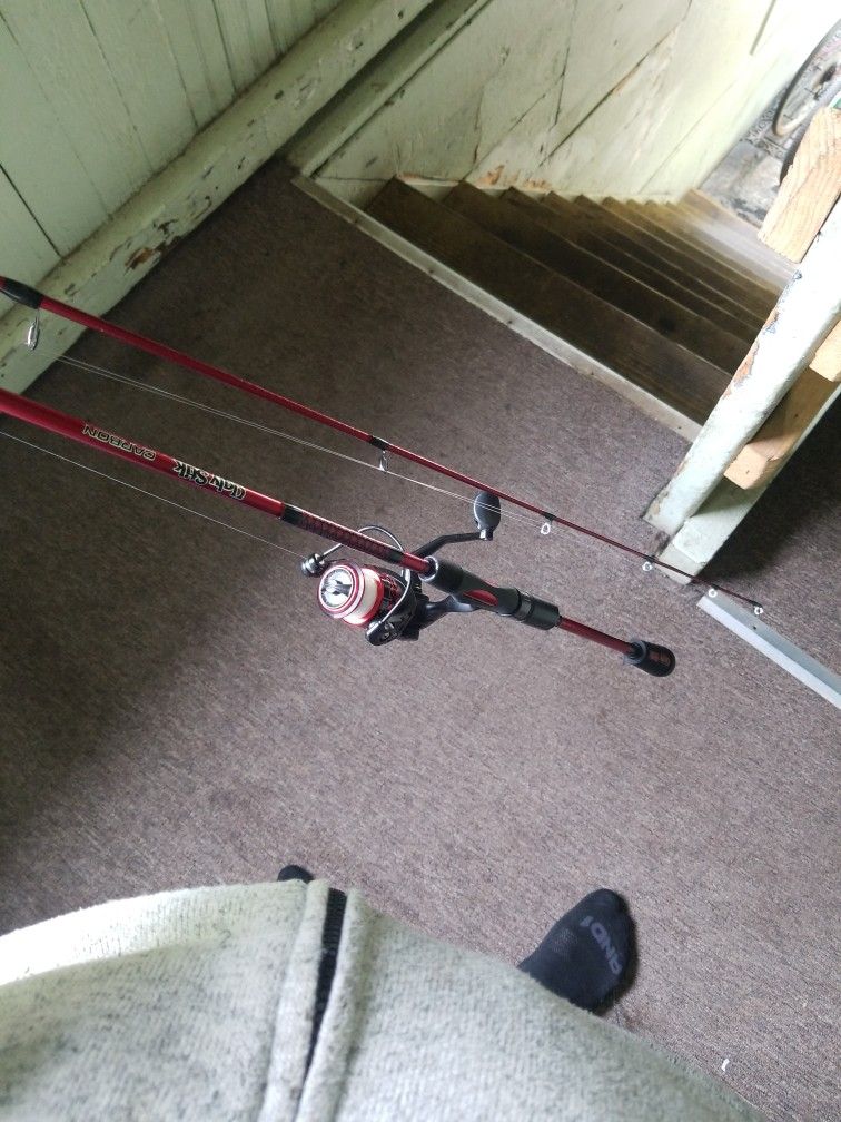 Ugly Stik Carbon spinning Combo