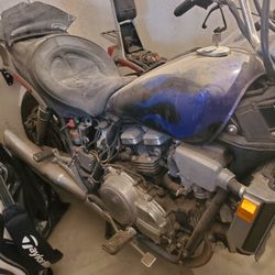 1984 Honda V65 Magna $697
