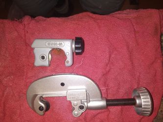 Tubing thin wall pipe cutter