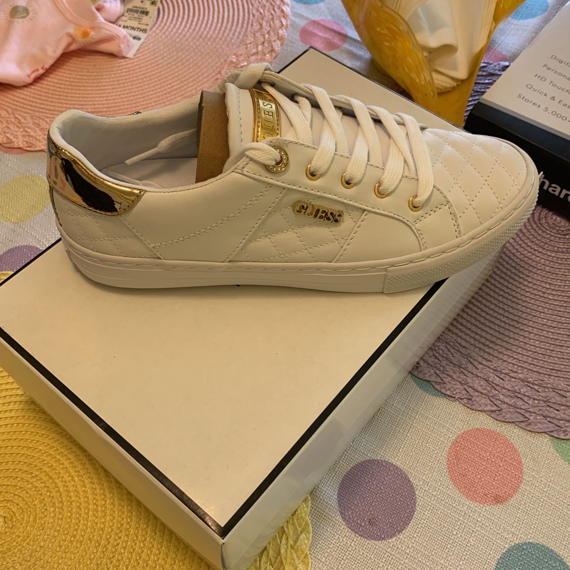 Guess Womens Shoe
