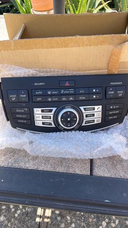 Infiniti n Nissan AV unit switch
