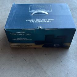 Carbon Steel Non Stick 7 PC Bakeware Set