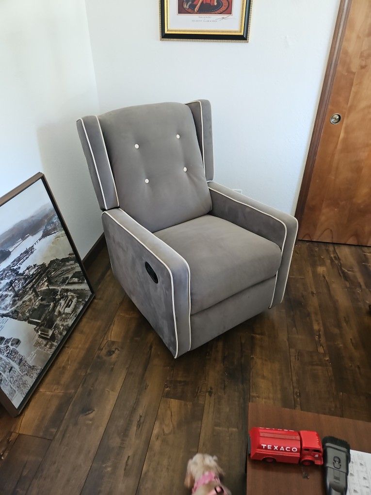 Recliner, Glider, Swivel, Chair