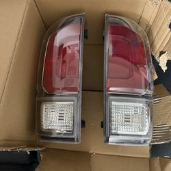 TOYOTA TACOMA TRD OFF ROAD TAIL LIGHTS