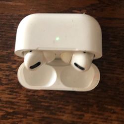 AirPods (SALE)