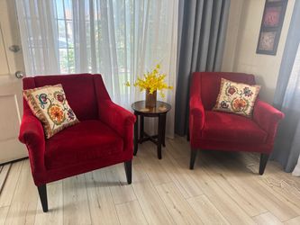 Nice Soft sofa and accent chair set
