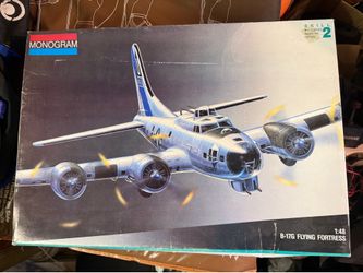 Monogram large 1:48  B-17G Flying Fortress Vintage Model kit