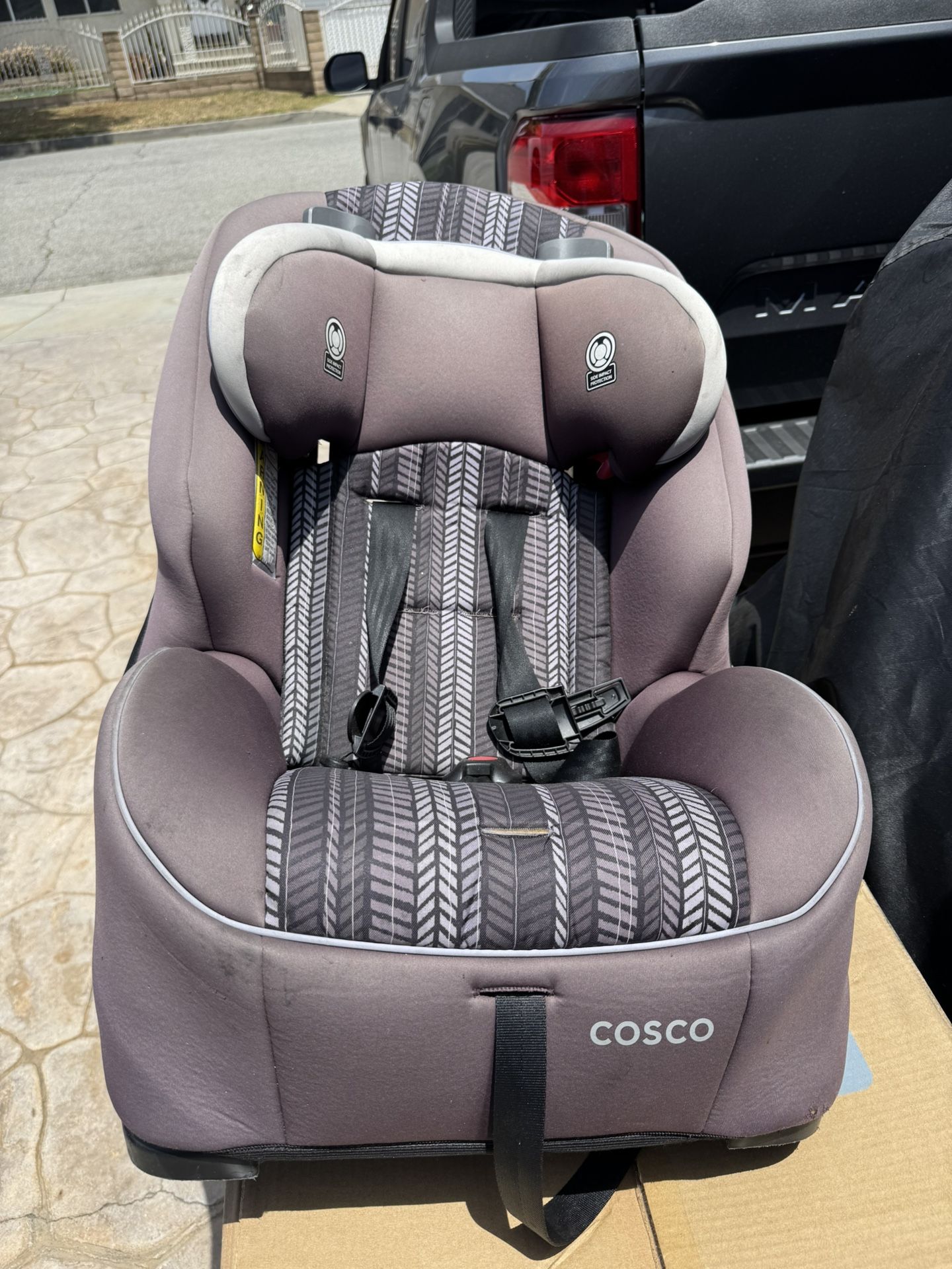 Car seat For Sale