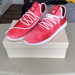Pharrell X Tennis Human Race