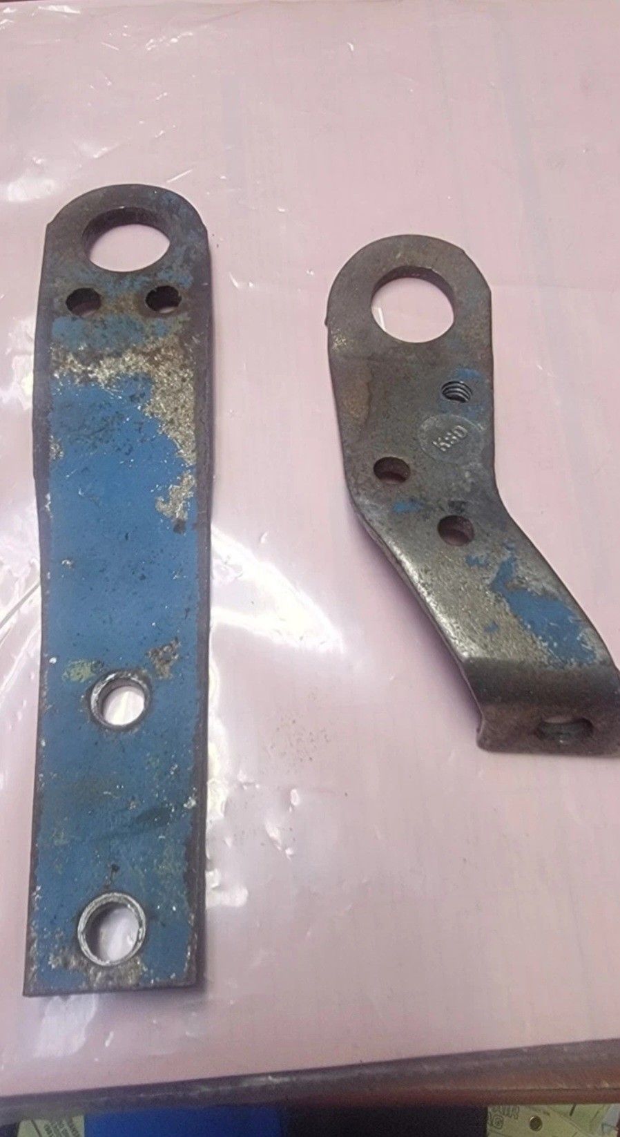 1970's Chevrolet GM 250/292 Lift Brackets