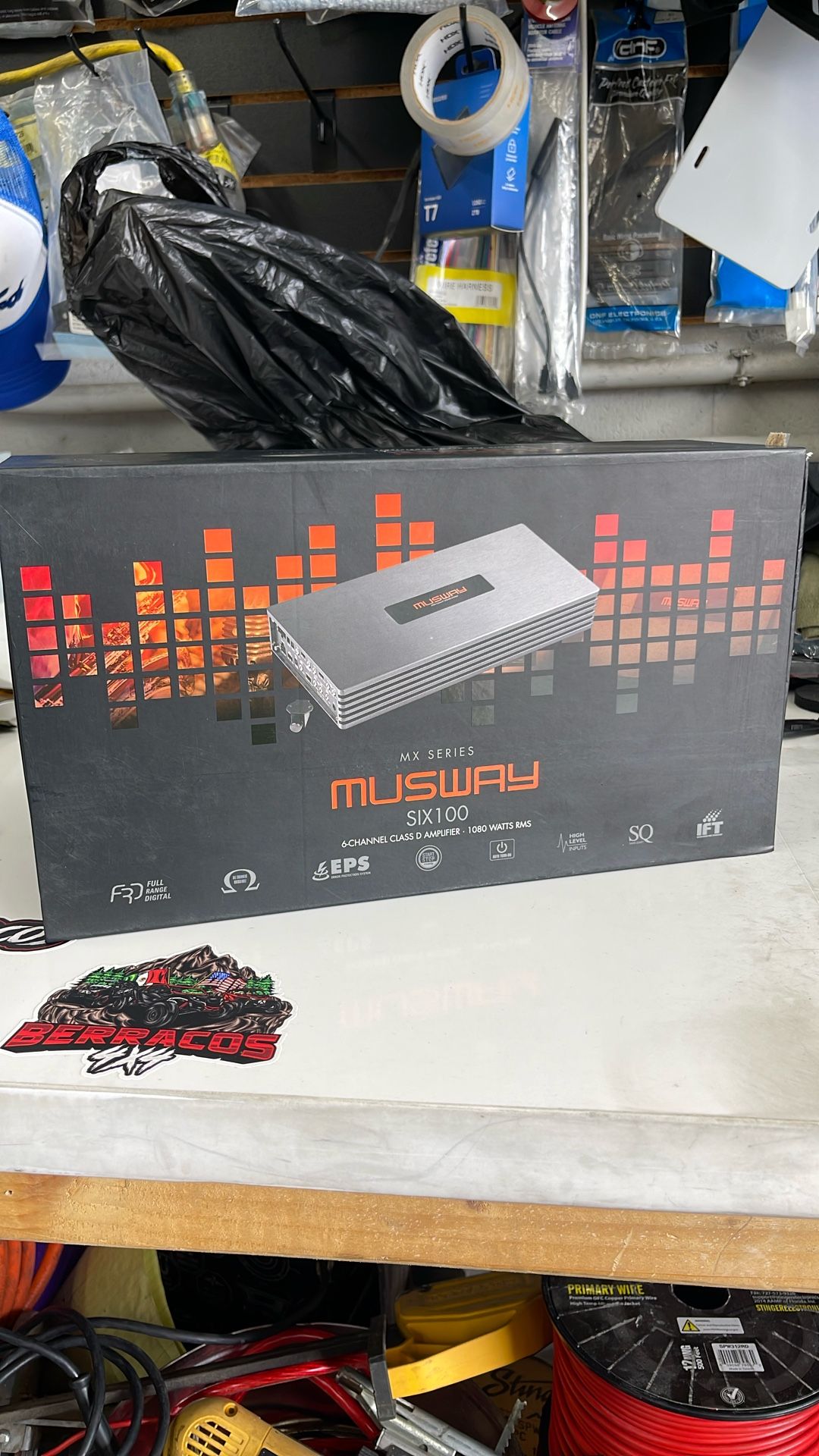 6 Channel Amp
