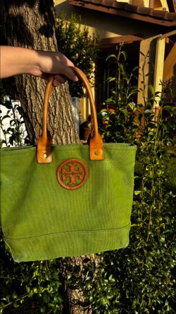 Torry Burch Tote