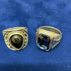 ONYX RING/SYNTHETIC SAPPHIRE RINGS SIZE 7&10  BOTH FOR $50