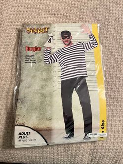 Men’s burglar costume