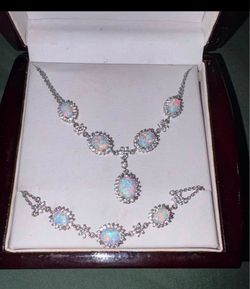 Matching Opal Necklace and Bracelet