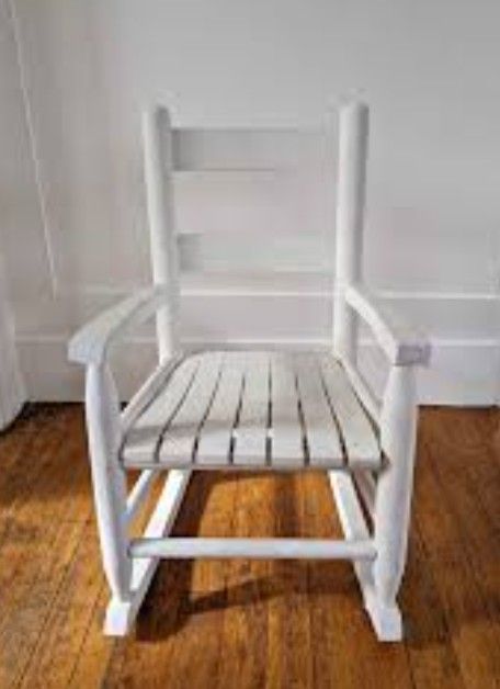 LL Bean Children's Farmhouse White Real Wood Rocking Chair Patio Balcony Rocking Chair