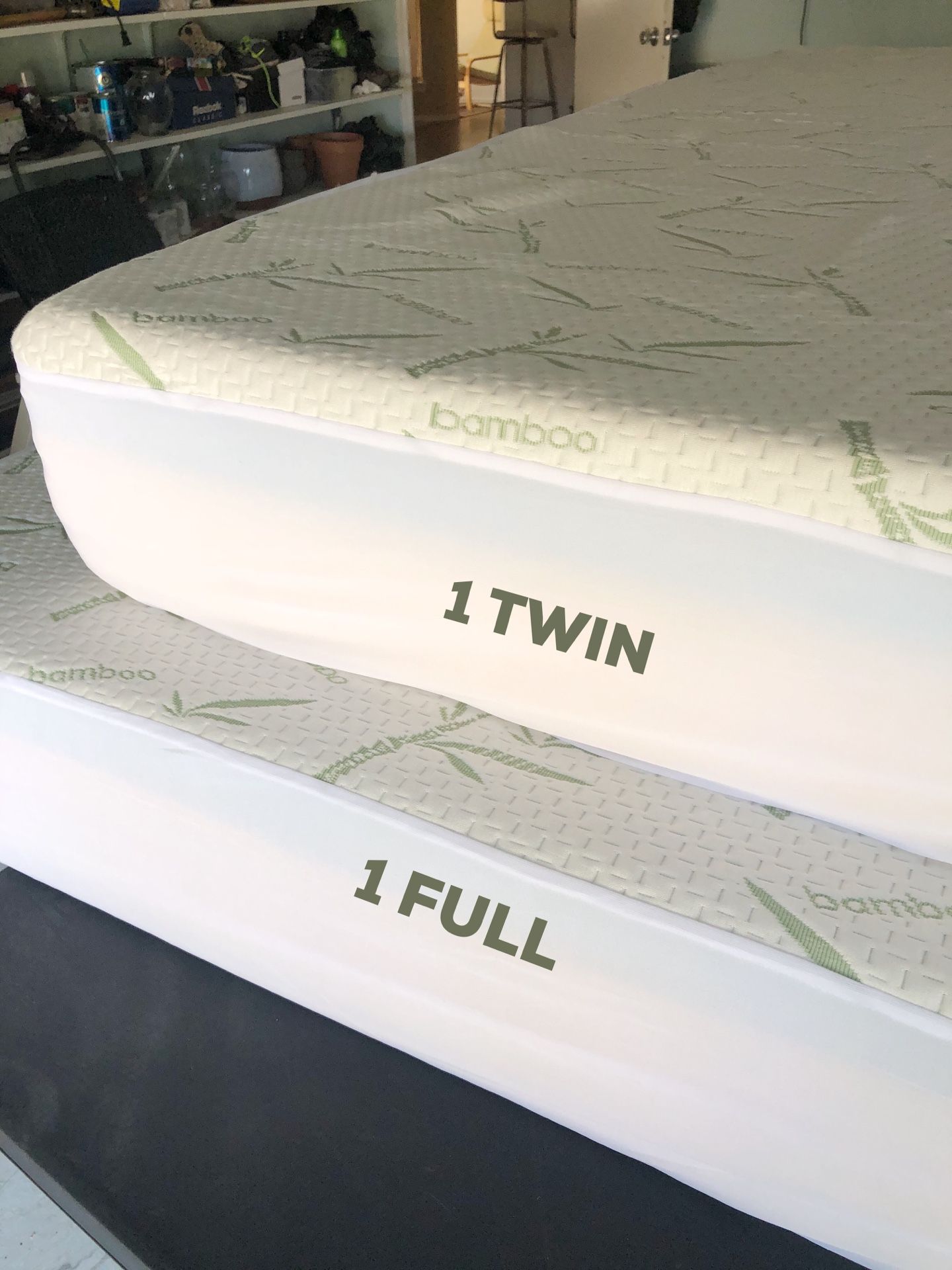 1 Full Memory foam mattress for bed + brand new mattress protector