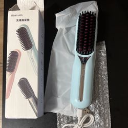 Portable Hair Brush