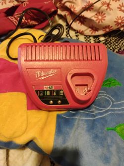 Brand New Milwaukee M12 Charger