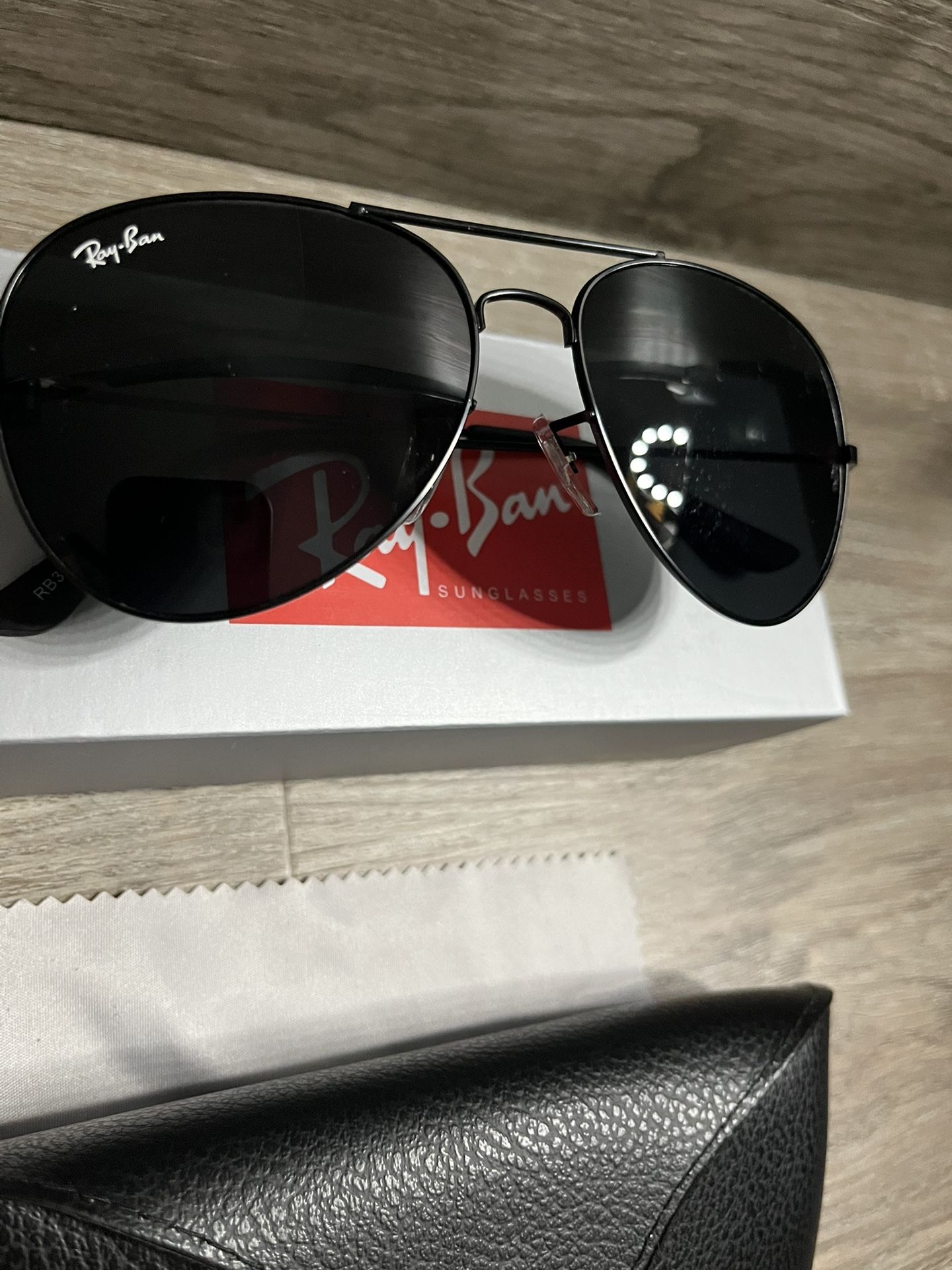 Ray Ban Aviator Sunglasses