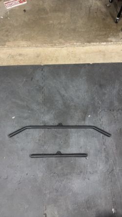 Lat pulldown bar Straight bar attachment