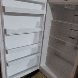 30 X 61 Inch Tall Freezer Good Working 