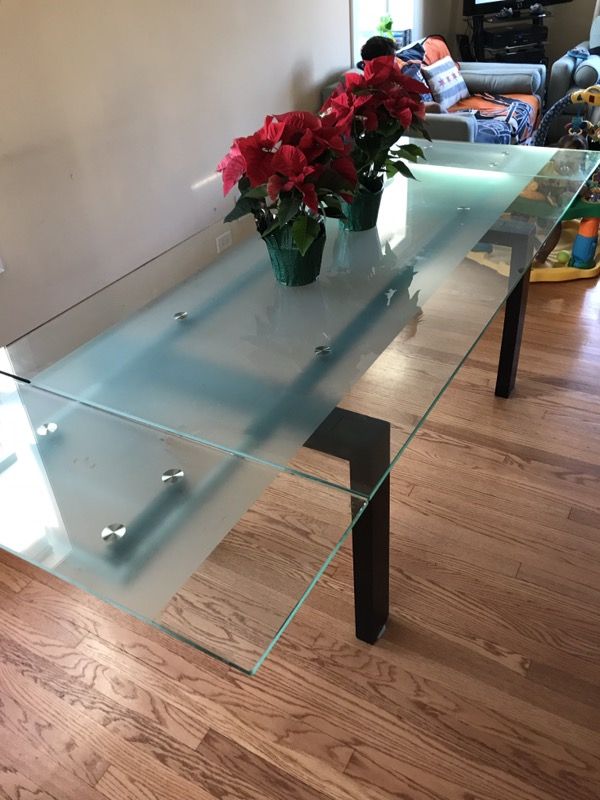 SIX PC. DANIA CAROLINE DINING ROOM TABLE