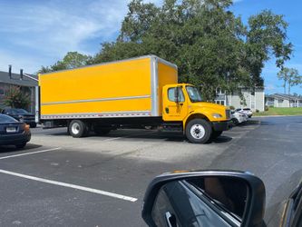 2019 26 ft box truck freightliner m2