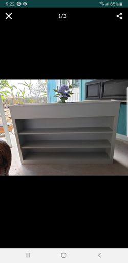 Shelves with top planter