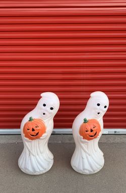 Halloween Ghost Holding Pumpkin Blow Mold 35" General Foam