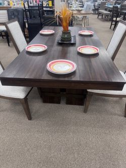 Furniture & Mattress Discounters