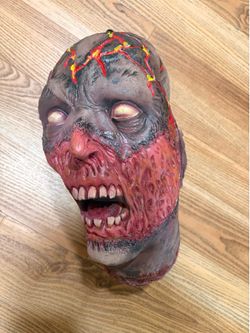 Halloween burned head