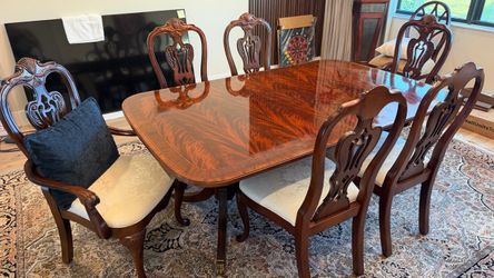 Thomasville Dining Set