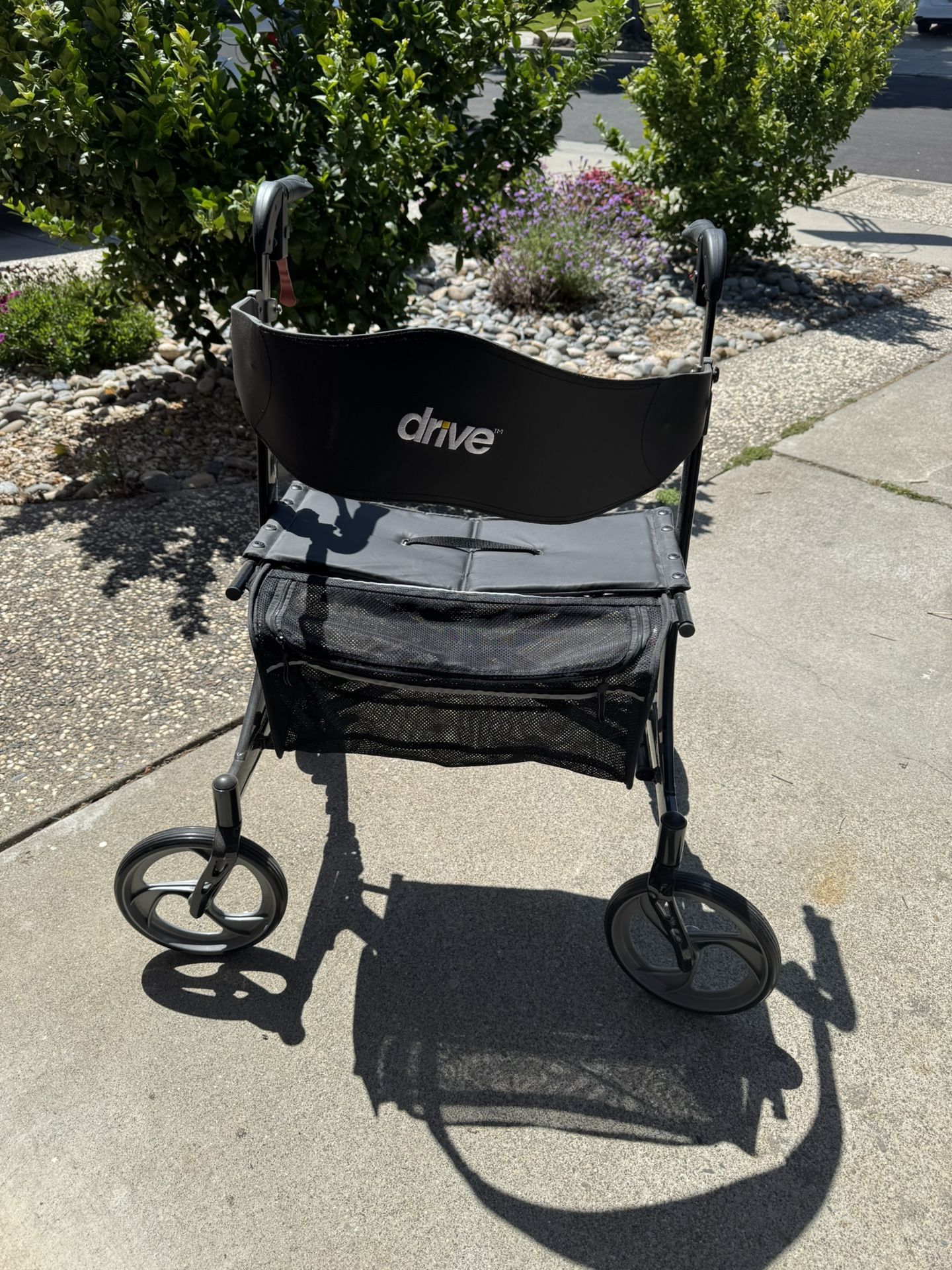 Like a New : Drive Walking Roller Woth Seat Mesh Storage