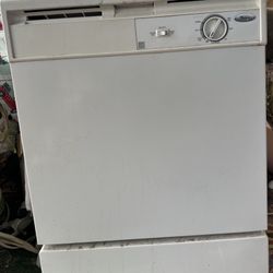 Whirlpool Dishwasher 