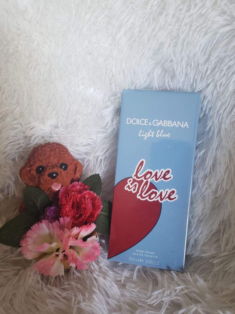 ❤Dolce & Gabbana light blue Love is Love ❤