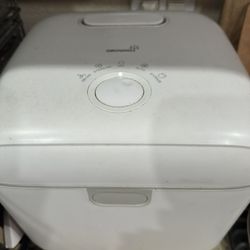GROWNSY UV sanitizer & dryer